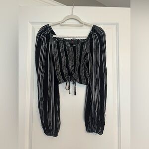 NOBO Black and White Striped Cropped Blouse size M